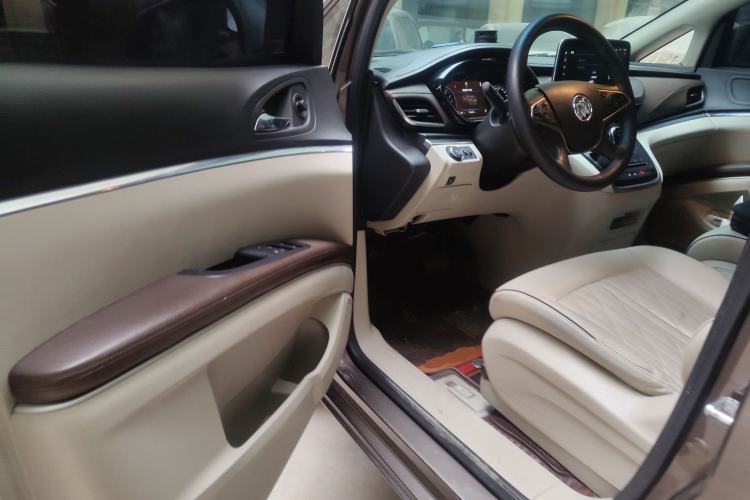 Used Buick GL8 2022 Land Business Class 652T Luxury Model
