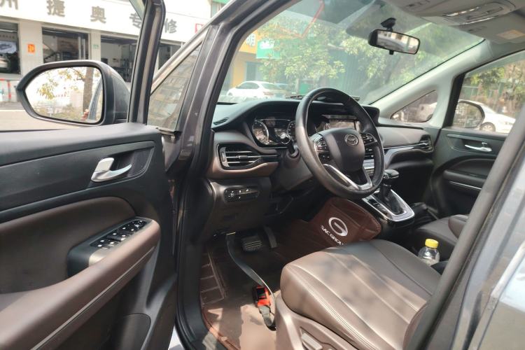 Used GAC Trumpchi M6 2021 270T DCT Luxury Edition (6-seater) Driver Seat