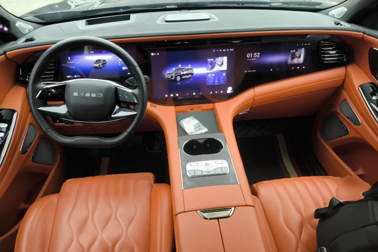 Used EXEED Lanyue C-DM 2025 180 Ultra-Long Range Ultra All-Wheel Drive 6-Seater
