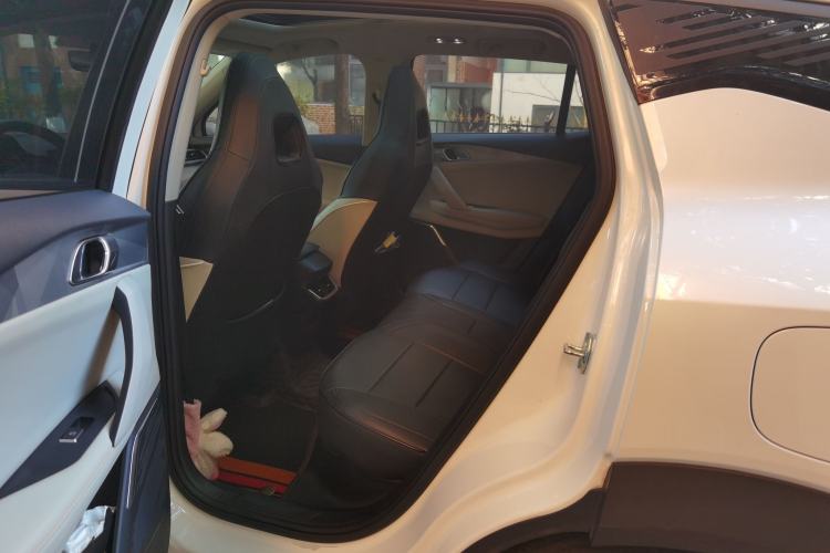 Used Lynk & Co 06 EM-P 2022 PHEV 84 km Range Pro Version