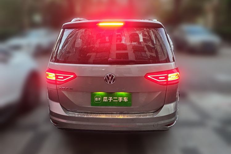 Used Volkswagen Touran 2018 Volkswagen Touran L 280TSI DSG Luxury Edition 7 Seats
