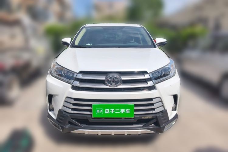 Used Toyota Highlander 2021 2.0T Two-Wheel Drive Elite Version 7-Seater
