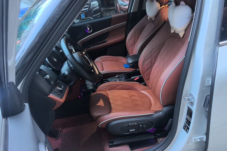 Used MINI Countryman 2022 1.5T COOPER ALL4 Connoisseur Left Front Seat