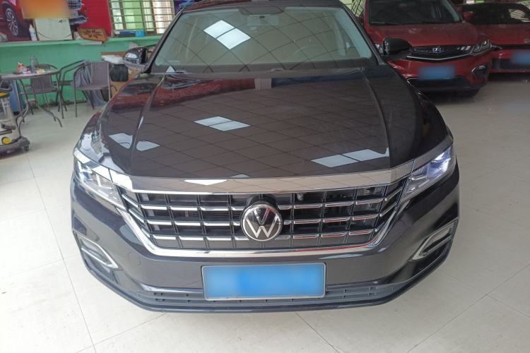 Used Volkswagen Passat 2019 280TSI Business Edition China VI Front