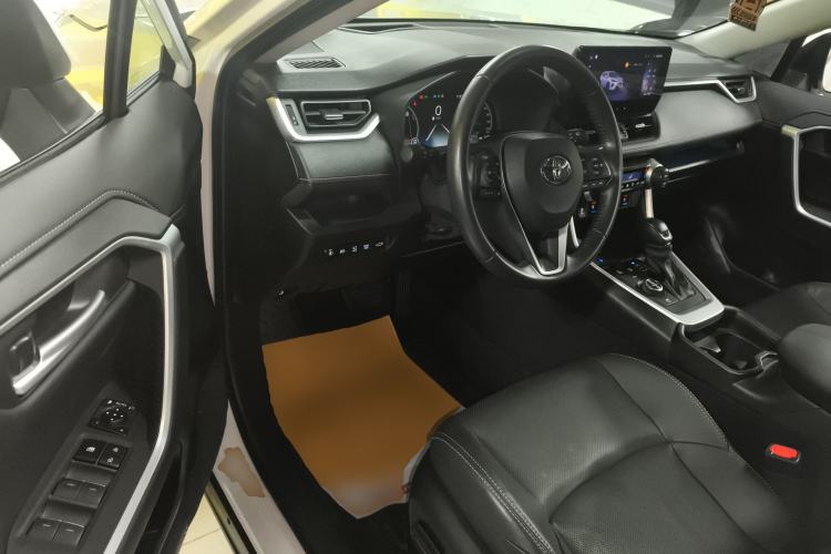 Used Toyota Wildlander 2023 Dual-Motor 2.5L E-CVT Four-Wheel Drive Prestige Edition