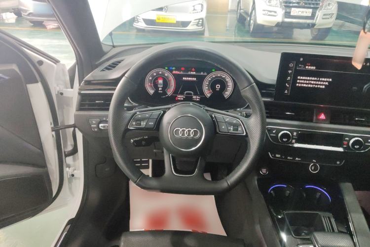 Used Audi A4L 2024 40 TFSI Luxury Dynamic Edition
