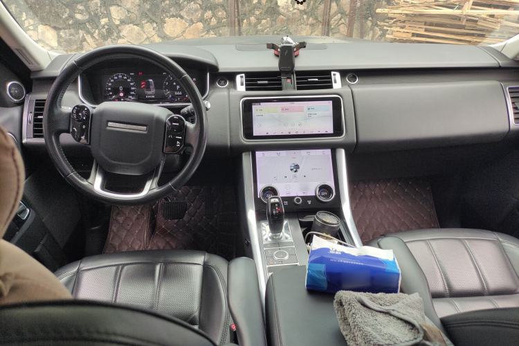 Used Land Rover Range Sport 2019 3.0 L6 SE