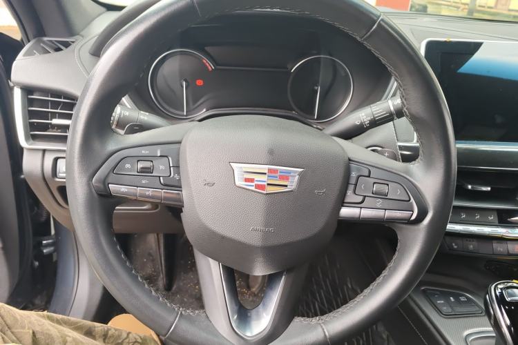 Used Cadillac CT5 2022 28T Luxury Version (Standard Edition) Steering Wheel