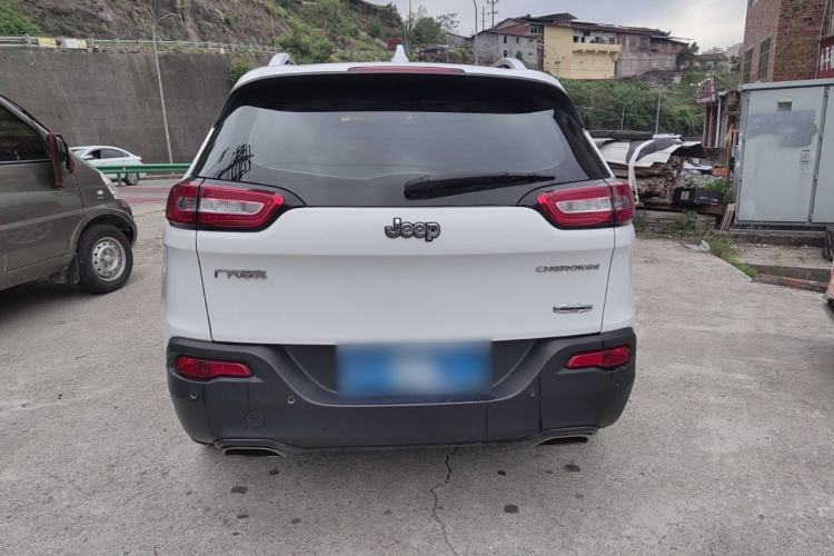 Used Jeep Cherokee 2016 2.4L Leading Edition