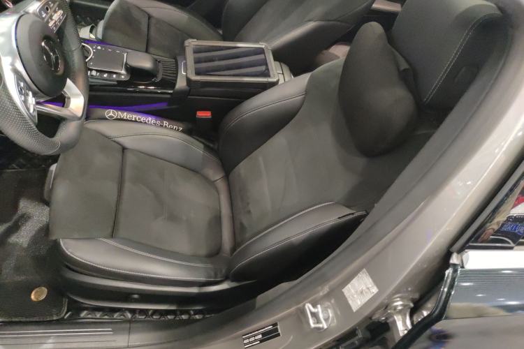 Used Mercedes-Benz A-Class 2021 A 200 L Sport Sedan Fashion Model
