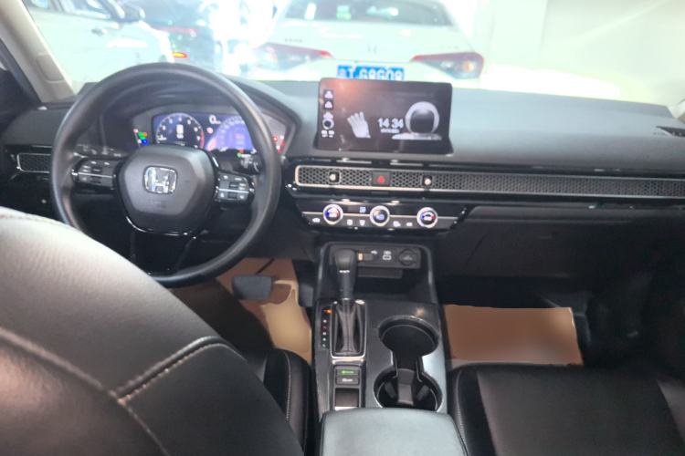 Used Honda Civic 2023 240TURBO CVT Dynamic Edition