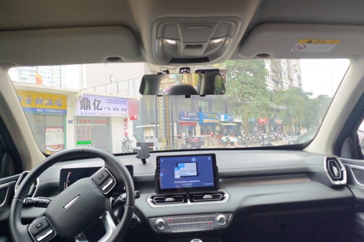 Used Haval H5 2023 2.0T Manual Two-Wheel Drive Return-to-Order Custom Edition Gasoline
