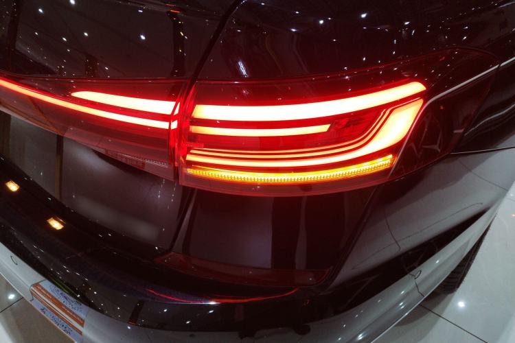 Used Volkswagen Passat 2022 330TSI Luxury Edition Custom Version
