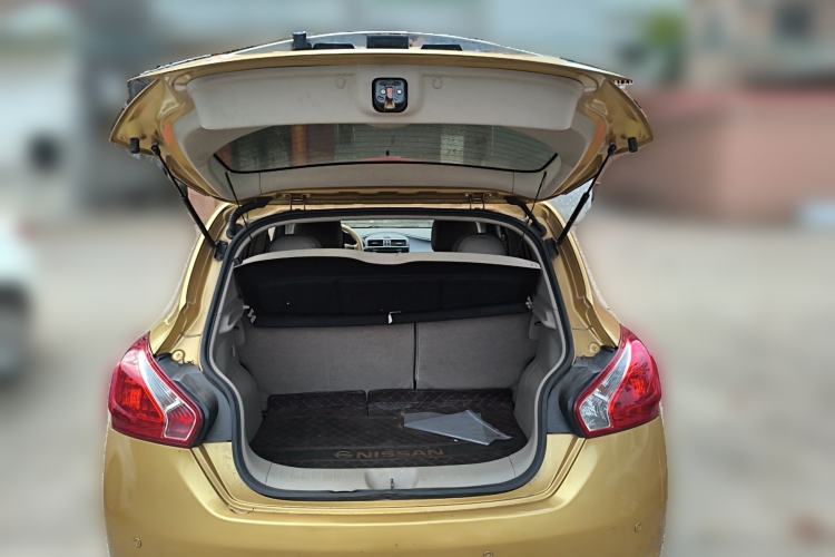 Used Nissan Tiida 2011 1.6L CVT Comfort Model Trunk