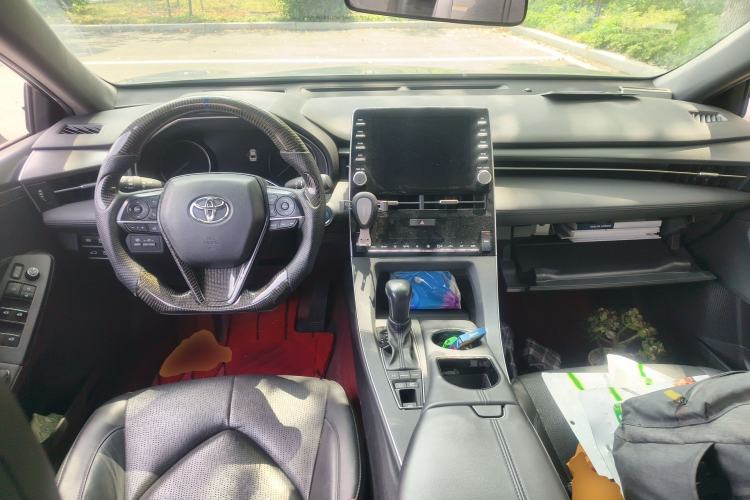 Used Toyota Avalon 2019 Dual-Engine 2.5L Luxury Edition China VI Standard