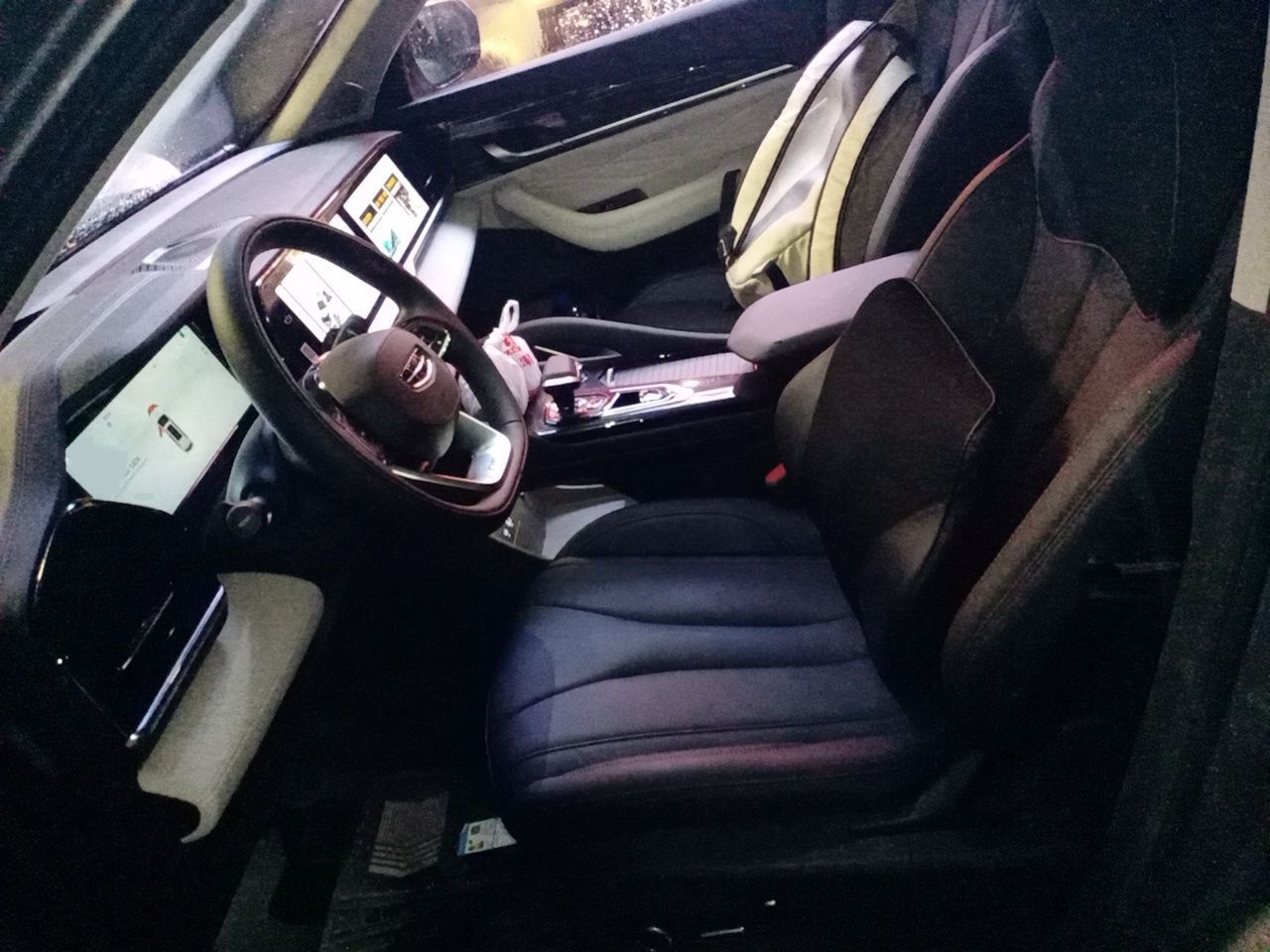 Geely Auto Monjaro L 2023 2.0TD High-Power Automatic Two-Wheel Drive Flagship Version — снимка 12
