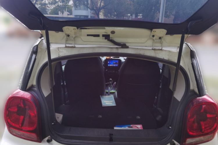 Used Roewe Clever 2021 302 km New Four-Seater Super-Efficient Version