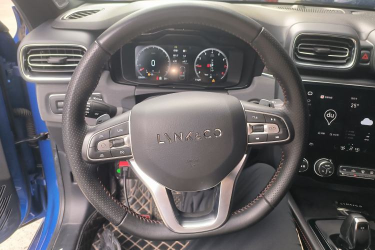 Used Lynk & Co 03 2020 1.5TD DCT JingPro Edition Steering Wheel