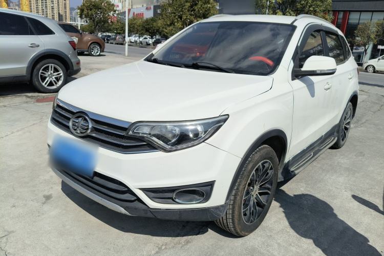 Used FAW Senya R7 2016 1.6L Manual Luxury Model