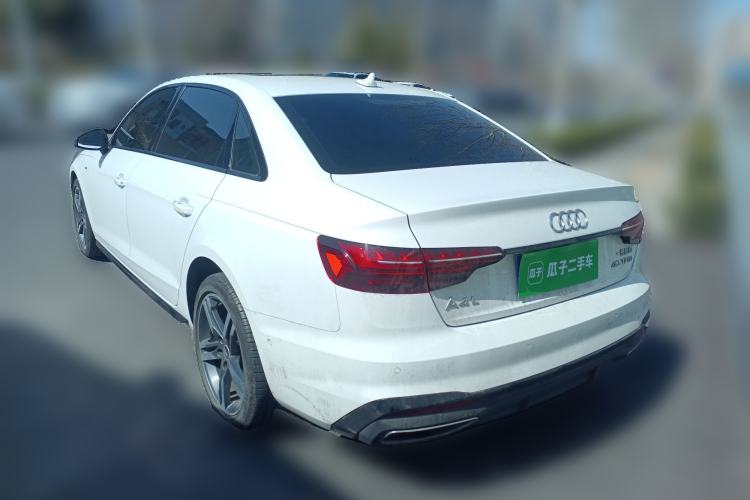 Used Audi A4L 2022 40 TFSI Luxury Dynamic Model
