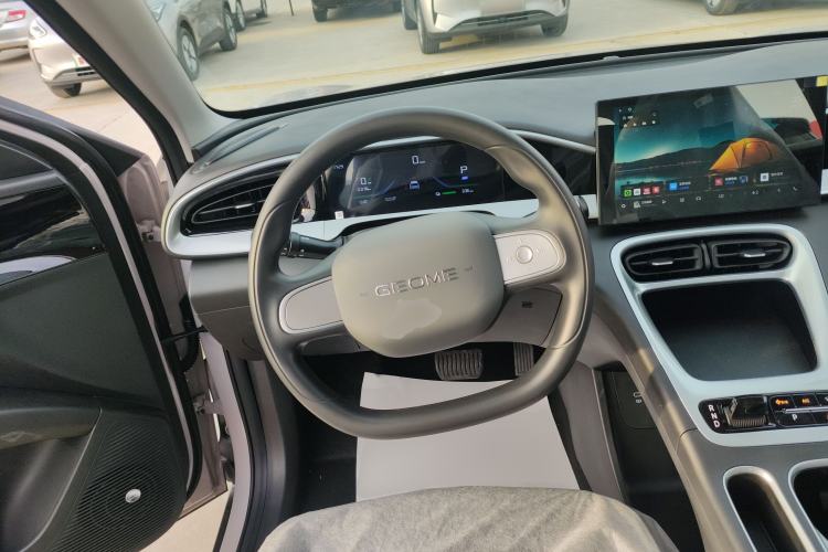 Used Geely Galaxy Geome 2026 Model 410km Carefree Edition Steering Wheel