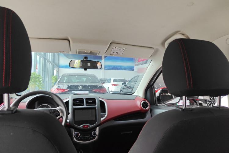 Used CHANGAN Benni 2015 1.4L IMT Luxury Model China IV Headliner