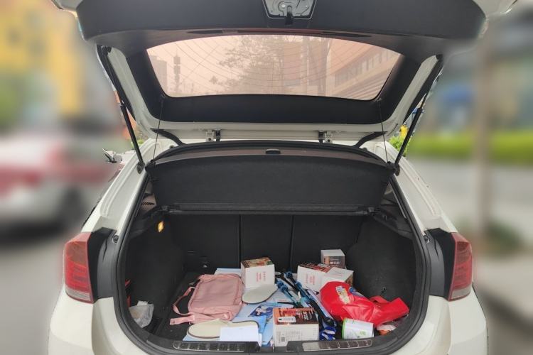 Used BMW X1 2015 sDrive18i Leading Edition Trunk