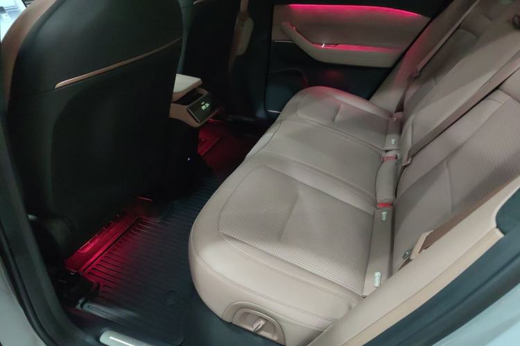 Used Nio ES6 2024 75 kWh Left Rear Seat