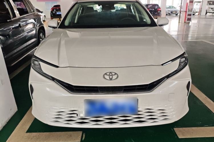 Used Toyota Camry 2024 Dual-Motor 2.0 HGVP Luxury Edition Front