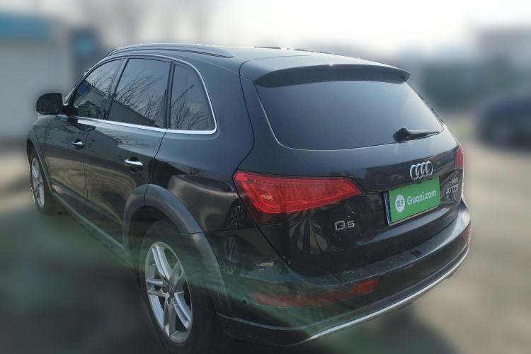 Used Audi Q5 2018 Collector's Edition 40 TFSI Technology Model