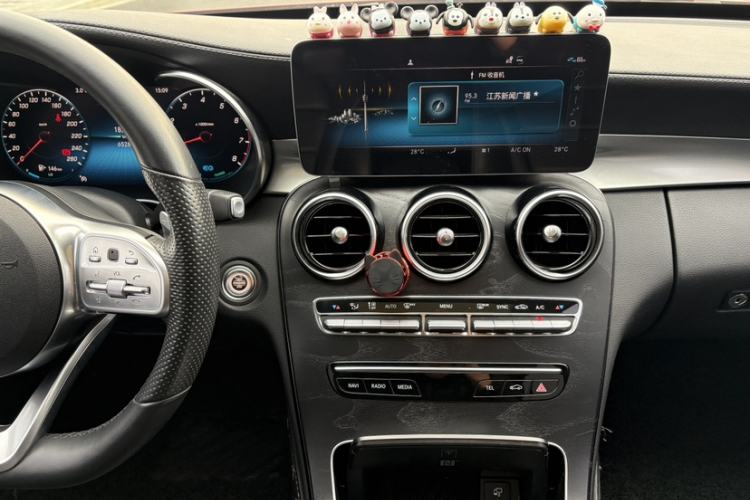 Used Mercedes-Benz C-Class 2020 C 260 L Sport Edition Audio And AC Panel