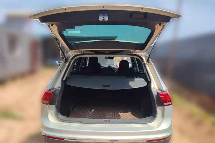 Used Volkswagen Tiguan L 2019 280TSI Automatic Two-Wheel Drive Panoramic Comfort Edition China V Standard Trunk