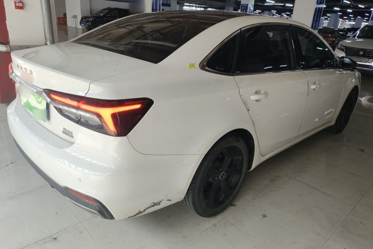 Used Roewe i6 MAX 2020 300TGI Automatic Cool & Stylish Skyroof Edition