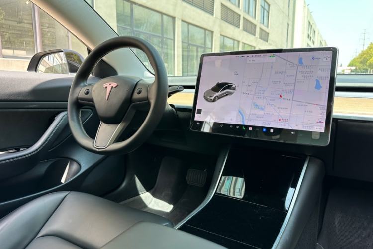 Used Tesla Model 3 2020 Revised Version Standard Range Rear-Wheel Drive – Upgraded Edition Interior 3