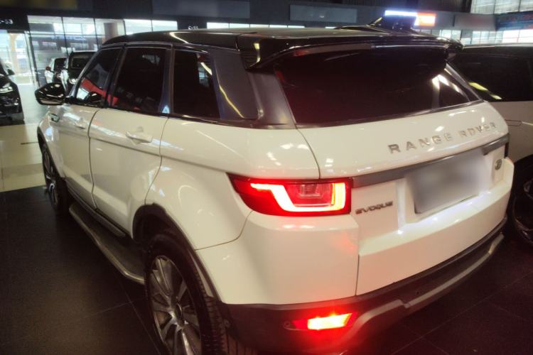 Used Land Rover Range Rover Evoque 2018 240 PS SE Smart Brilliance Edition
