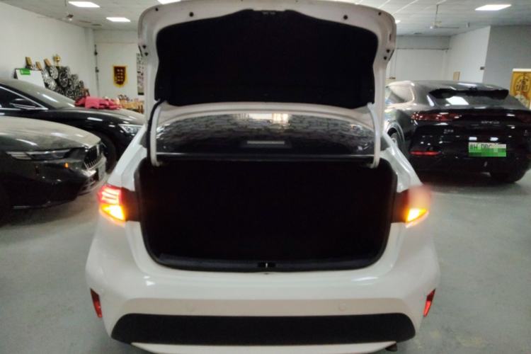 Used Toyota Levin 2021 Dual-Motor 1.8H E-CVT Leading Edition