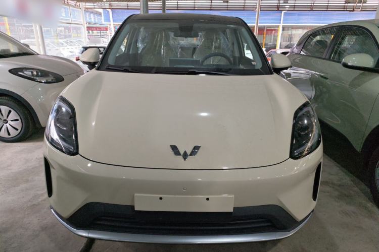 Used Wuling Bingo S 2025 Model 430km Deluxe Edition