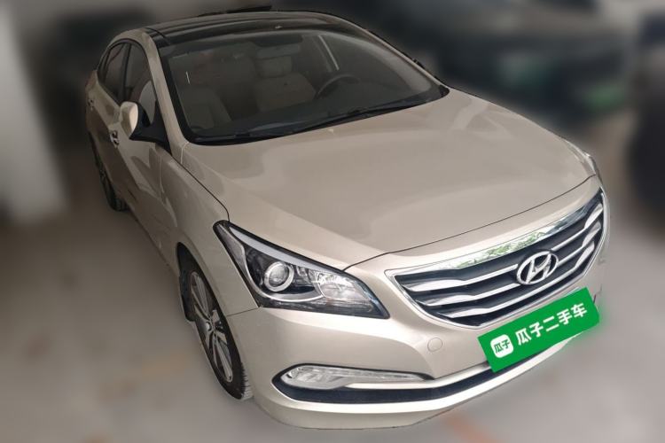 Used Hyundai Mistra 2014 1.8L Automatic Deluxe DLX Model Front Right 45 Deg