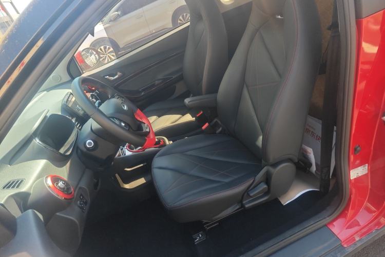 Used Chery QQ Little Ant 2022 Sweet Pink Edition Half-Sugar Version Lithium Iron Phosphate 29.2 kWh 30 kW 301 km Left Front Seat