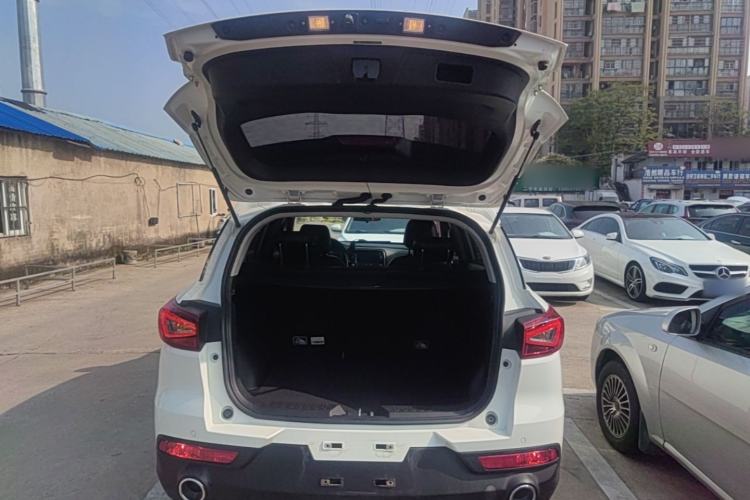 Used GAC Trumpchi GS3 2017 200T Automatic Elite Edition Trunk