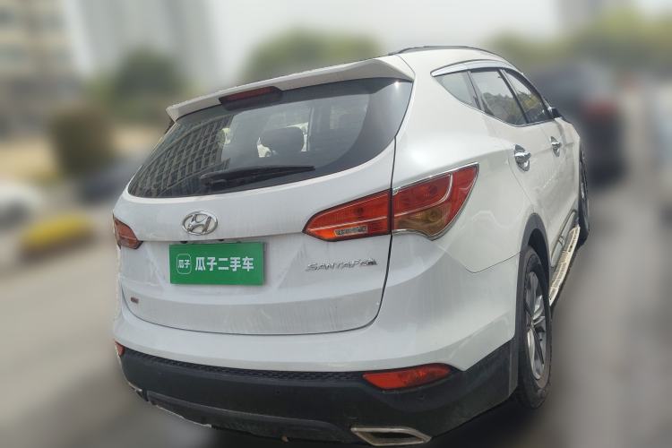 Used Hyundai Santa Fe 2013 2.4L Automatic Two-Wheel Drive Smart Version
