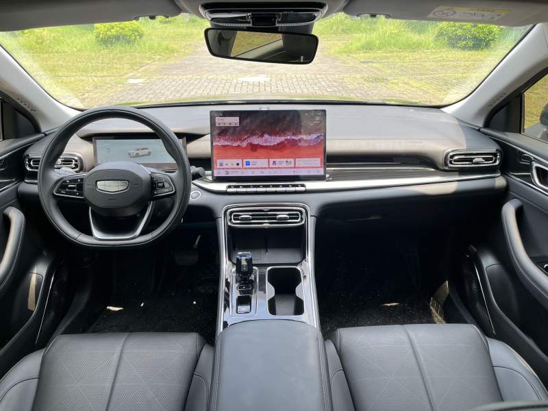 Used Geely Auto Emgrand 2026 Model 5th Generation 1.5T DCT Prestige Edition — 39