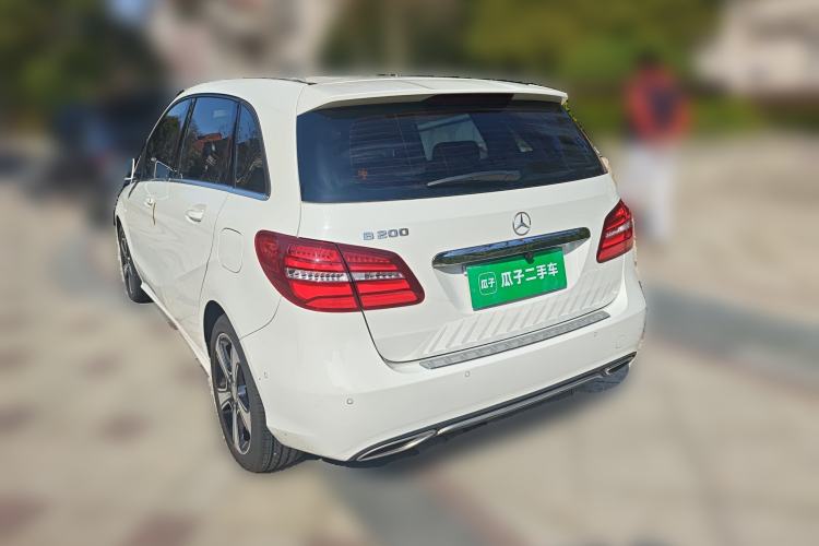 Used Mercedes-Benz B-Class 2015 B 200 Fashion Model
