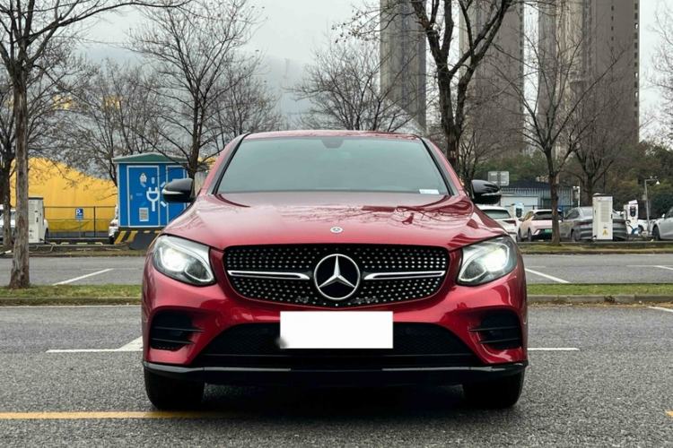Used Mercedes-Benz GLC Coupe 2017 GLC 200 4MATIC Coupe SUV