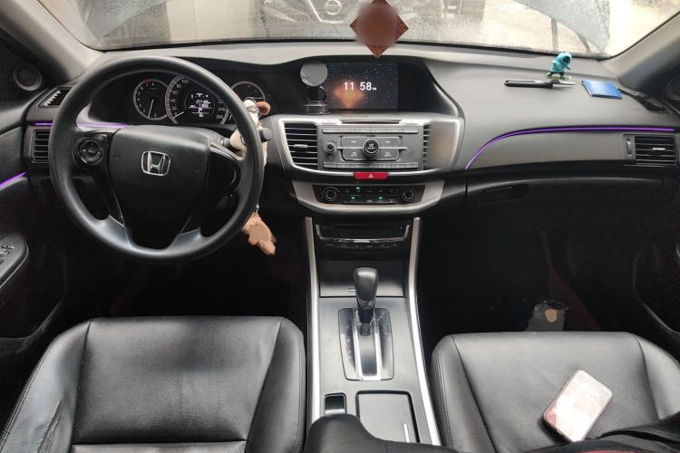 Used Honda Accord 2015 2.0L LX Comfort Edition