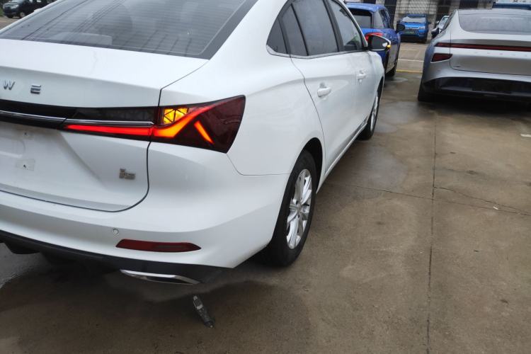 Used Roewe i5 2023 1.5L CVT Luxury Edition