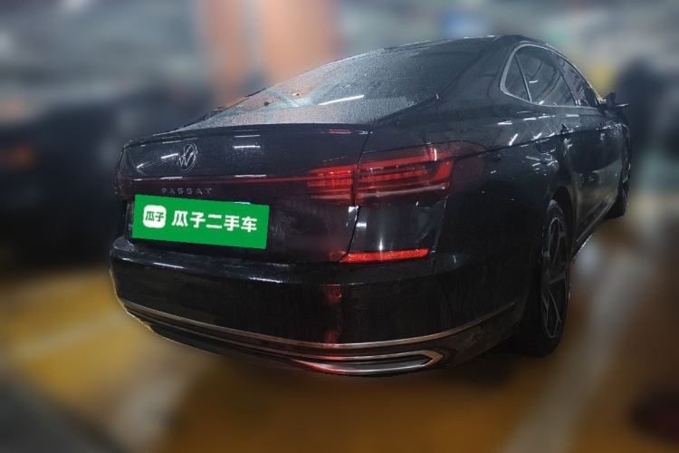 Used Volkswagen Passat 2024 380TSI Starry Dragon Edition Rear Right 45 Deg