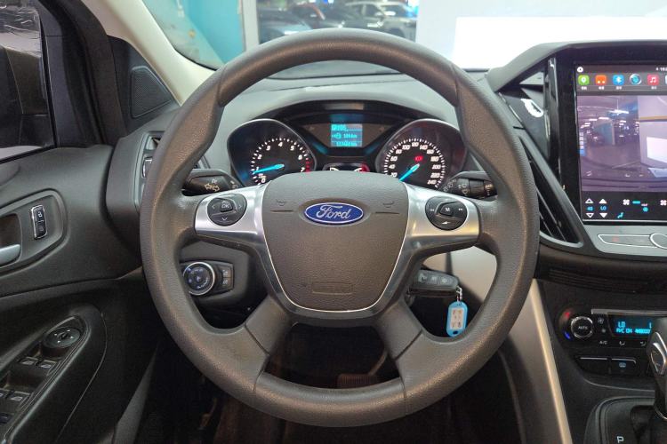Used Ford Kuga 2015 1.5L GTDi Two-Wheel-Drive Comfort Model