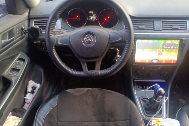 Used Volkswagen Bora 2017 1.6L Manual Fashion Model