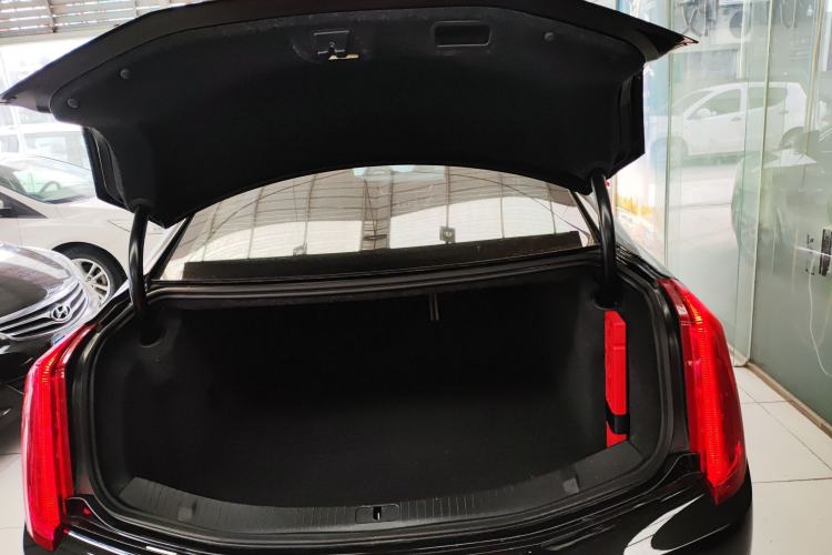 Used Cadillac XTS 2017 28T Elite Model
